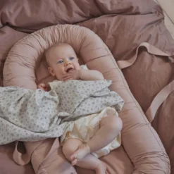 Bärbart Baby Nest - Blushing Pink
