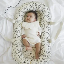 Bärbart Baby Nest - Dalmatian Dots
