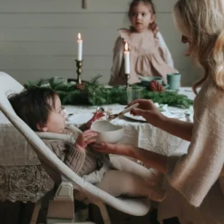 Elodie GRACE Sits för Nyfödd - Moonshell